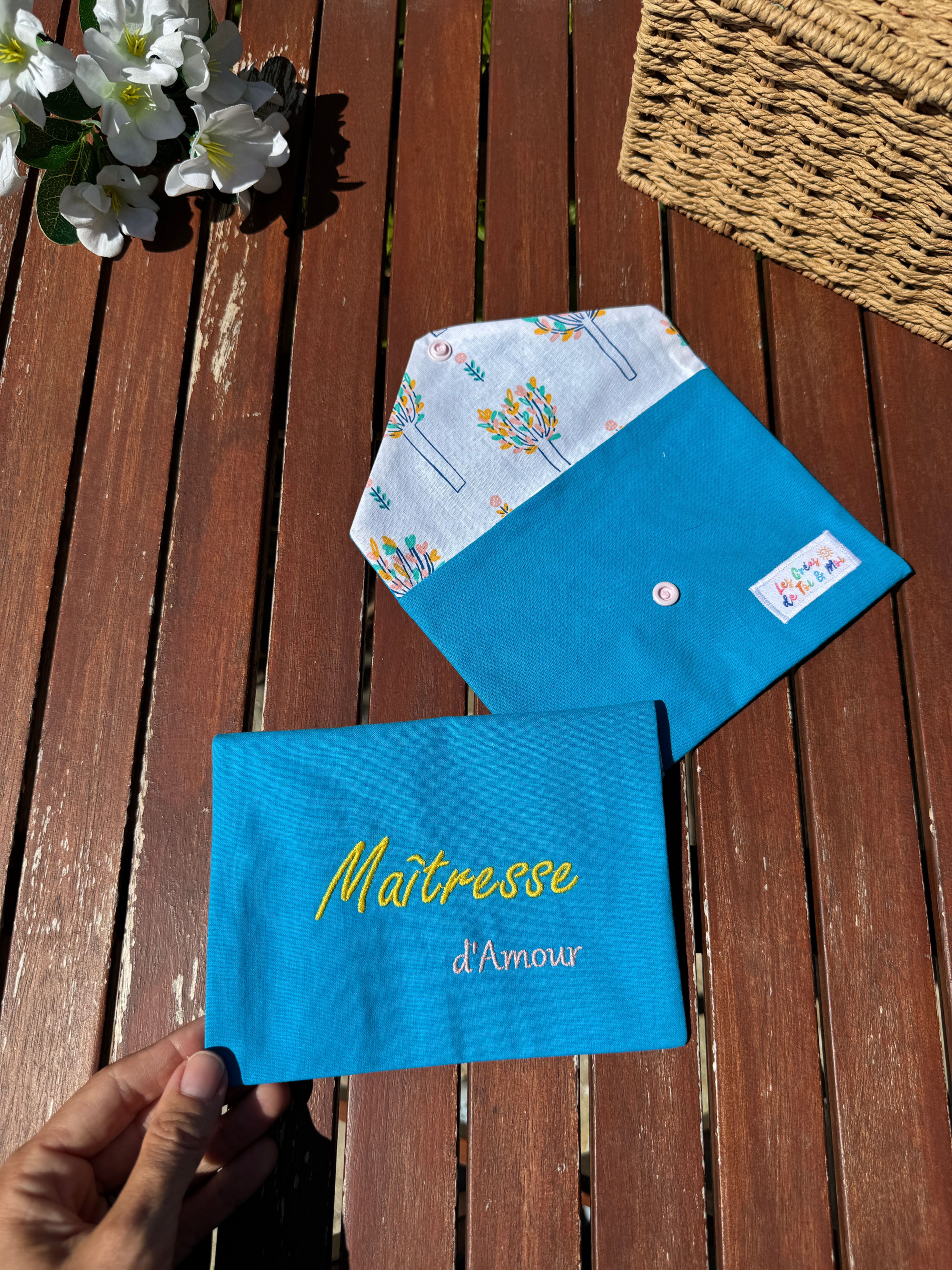 Pochette Brodée Maîtresse d'Amour format A6 - Arbre Fleuri BLEU (#1125)