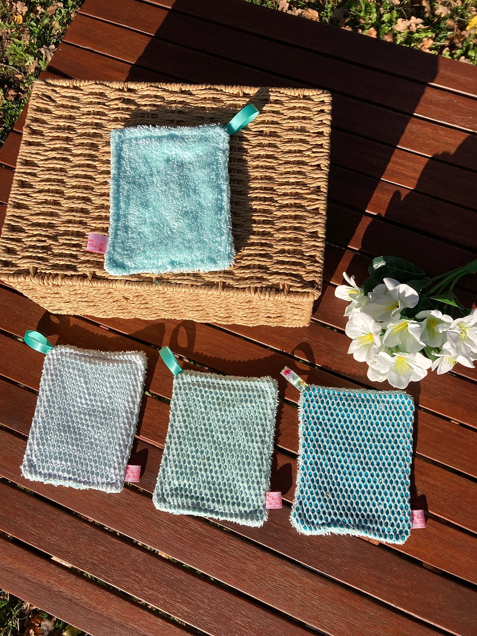 Miniature : Eponge Lavable Plate EPONGE TURQUOISE CLAIR (à l'unité, coloris filet aléatoire)