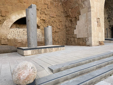 The Knights' Halls and Courtyard
