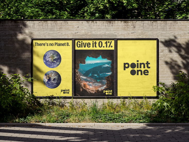 Poster_Frame_Mockup_1