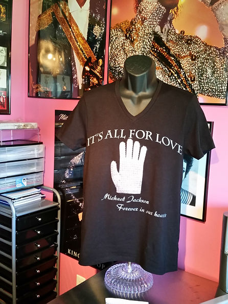 sequinglovetshirt.jpg