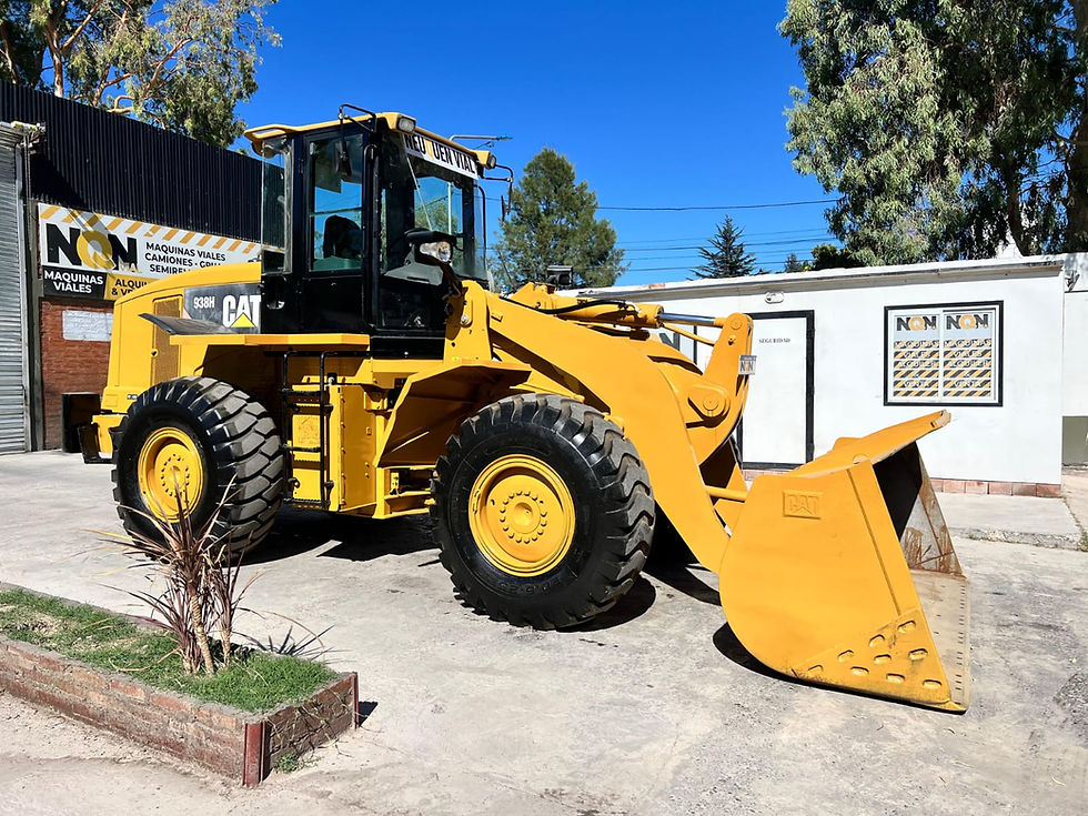 Miniatura: Caterpillar 938H 2012