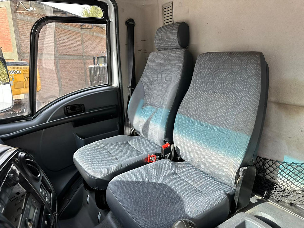 Miniatura: Ford Cargo 1723 2017 Portavolquete DE LUCA