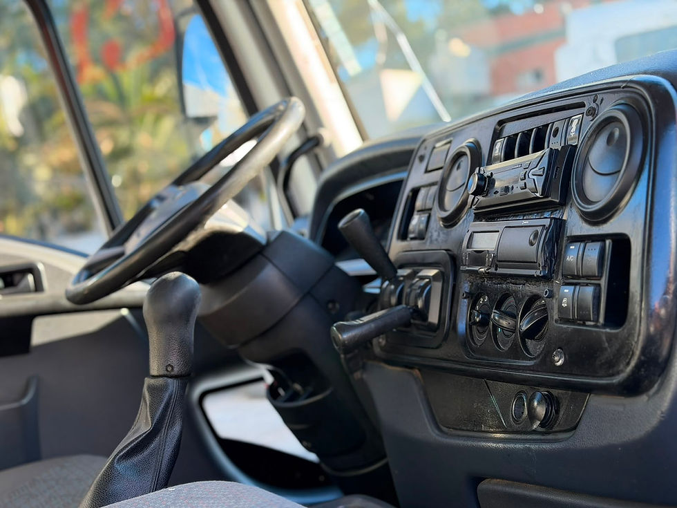 Miniatura: Ford Cargo 1722 2015 Chasis largo