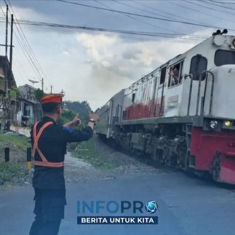 ‎All Out !!! KAI Daop 9 Jember Siagakan 218 Personel Pengamanan Mudik Lebaran