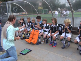 Coaching-Gruppen von 8: die Erfahrungen von E1-Jungen