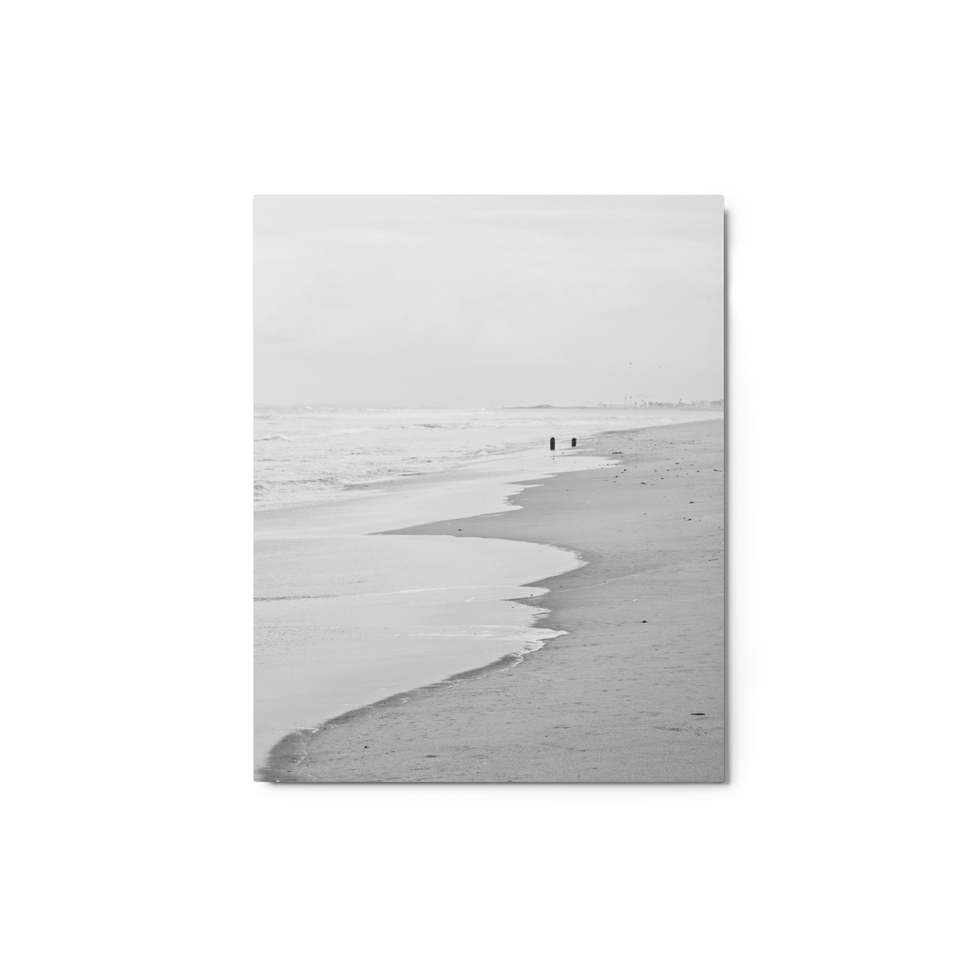 B&W Metal Beach