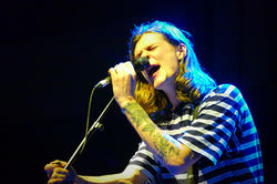 Bloody Knees – Portsmouth Pyramids