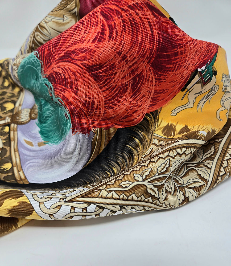 HERMÈS PLUMES スカーフ 約90cm x 90cm Hermes Casques et Plumet 90cm Silk Scarf | hazelilly
