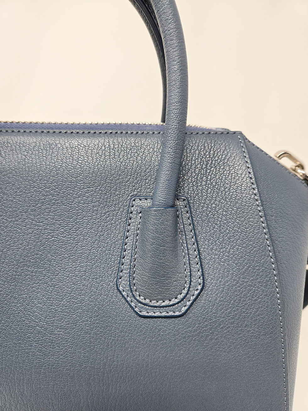Thumbnail: Givenchy Antigona Small Mineral Blue 