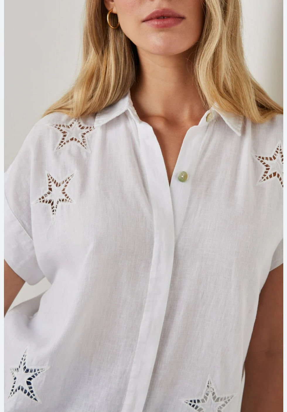 Thumbnail: Rails Eyelet Star Short Sleeve Shirt Size Small 