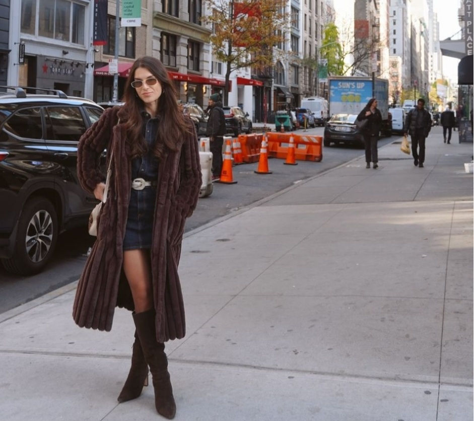 Thumbnail: We Wore What Chocolate Brown Faux Fur Coat Size Medium 