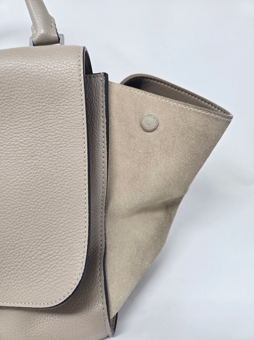 Thumbnail: Celine Medium Trapeze Bag 