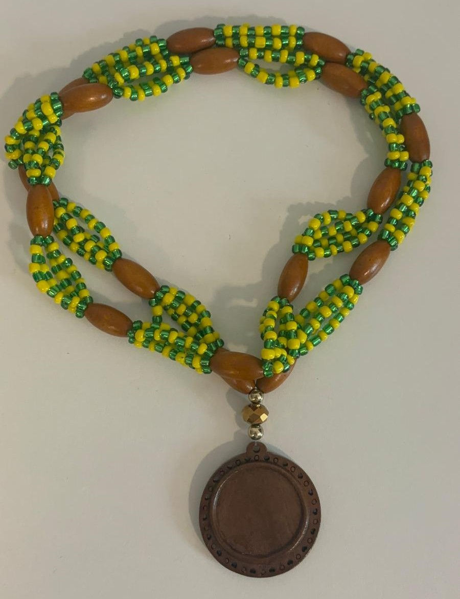 Thumbnail: Collar de mazo de Orula con Tablerito personalizable con Odun o Imagen