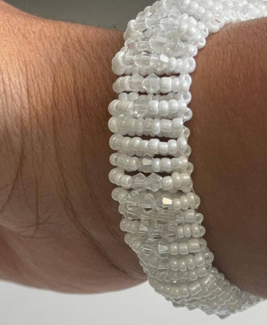 Miniatura: Ide de Obatalá – Pulsera Ceremonial Blanca | Paz, Pureza y Protección | Hecho a