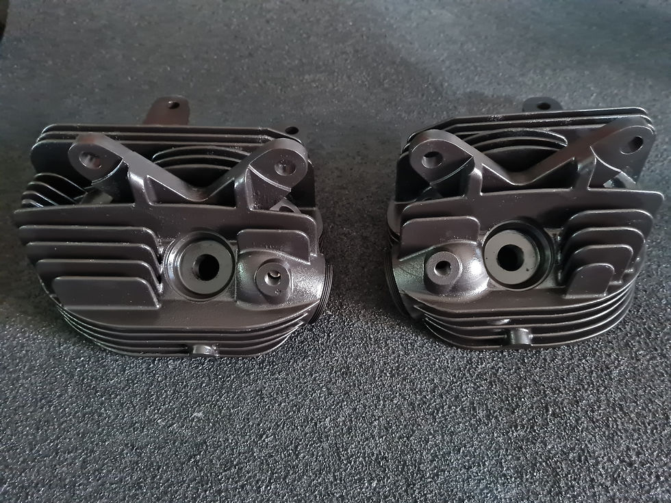 Thumbnail: Replica 1937 Knucklehead head set 61 cu small port