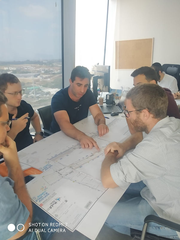 סקירת תכנון דרך יבנה קו כחול.jpg