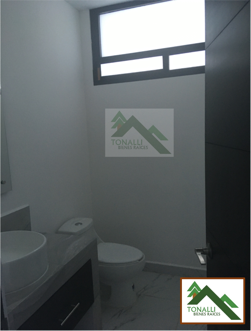 Miniatura: Casa en Venta Cañadas del Arroyo.