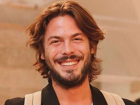 Cantor Zé Manel da banda "Fingertips" revela que é autista