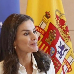 MAL-ESTAR ENTRE RAINHAS