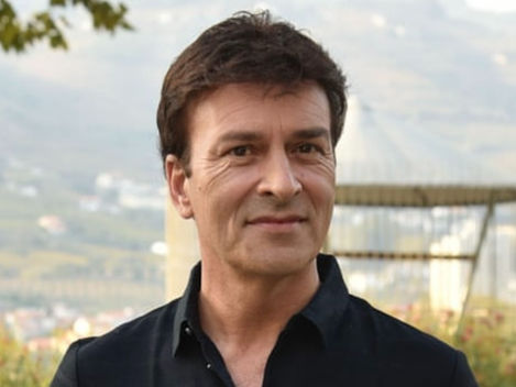 Tony Carreira e namorada juntos em Lisboa