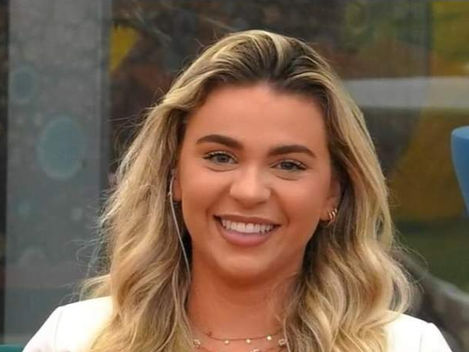 O segredo que Carolina Nunes escondeu da família