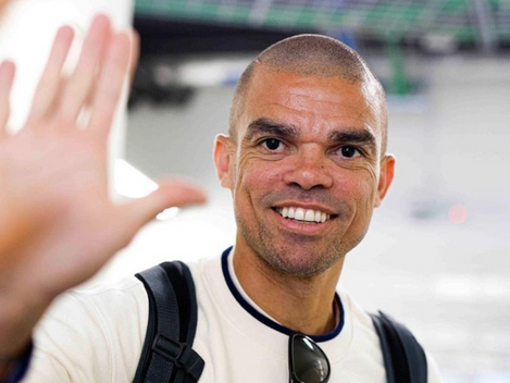 Pepe anuncia fim da carreira