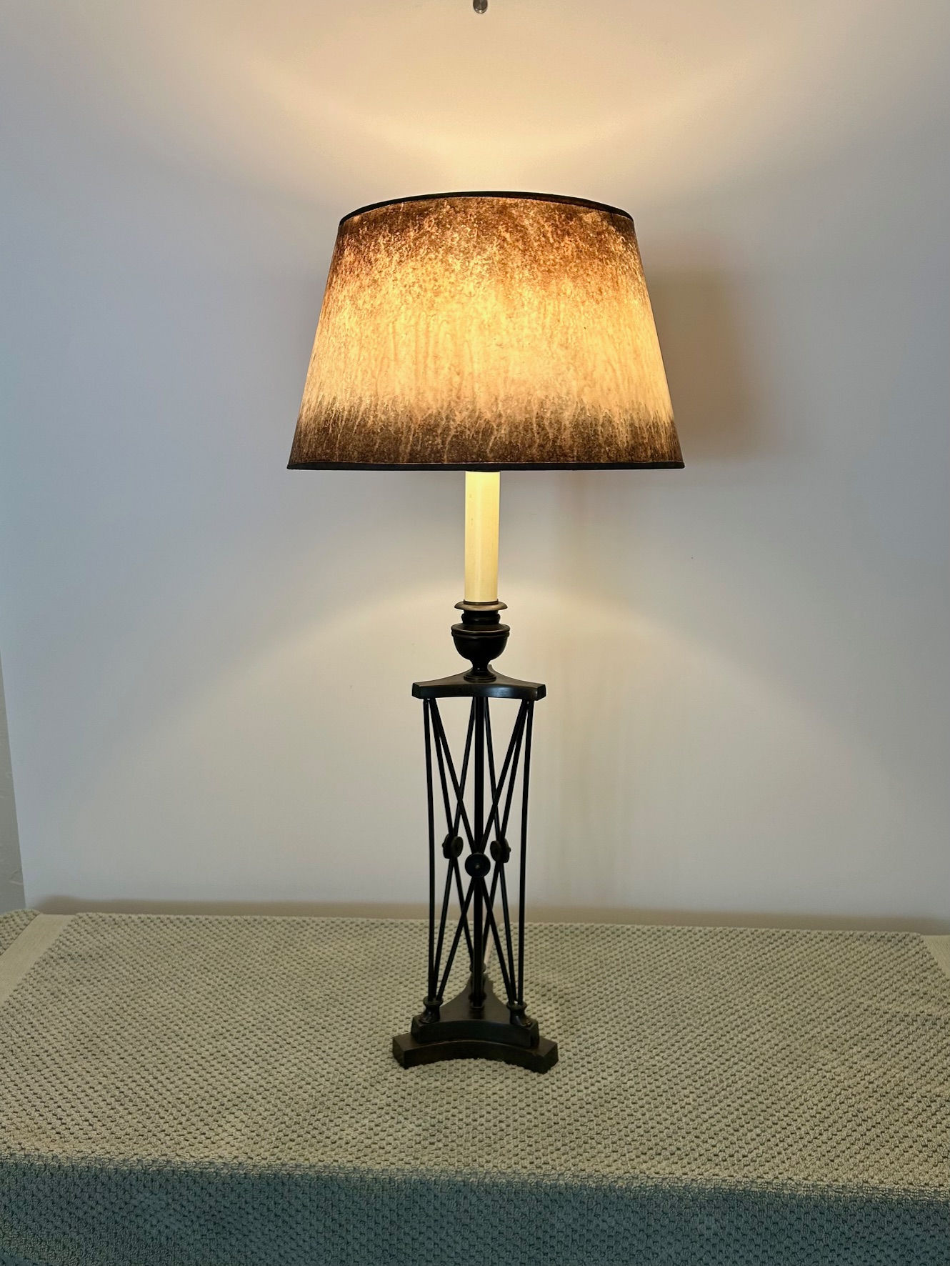 Neo-classical Table Lamp 31"