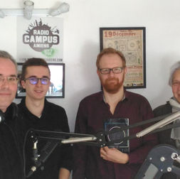 cOsmOésia fait sa radio !