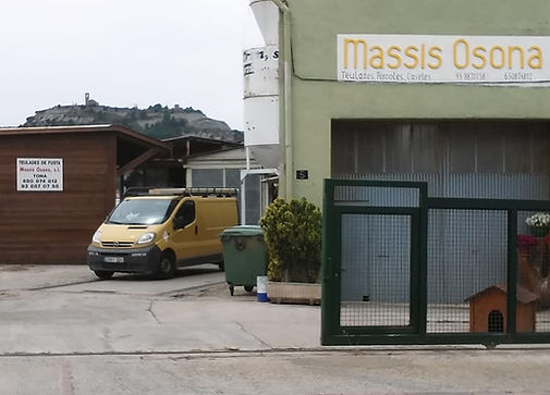 Teulades Cases i Porxos de fusta a Osona