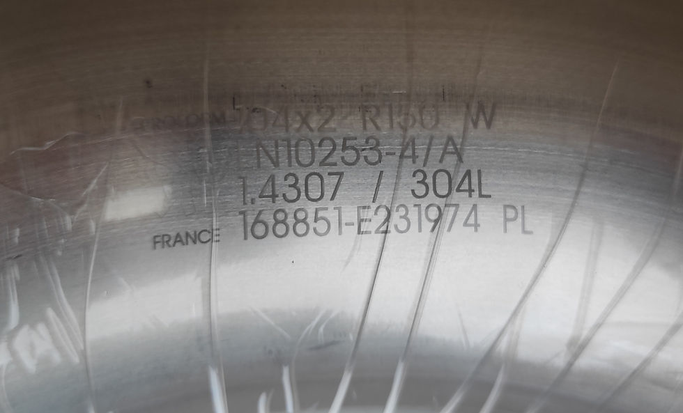 Miniature : Photo d'un coude en inox 1.4307 prêt à la vente