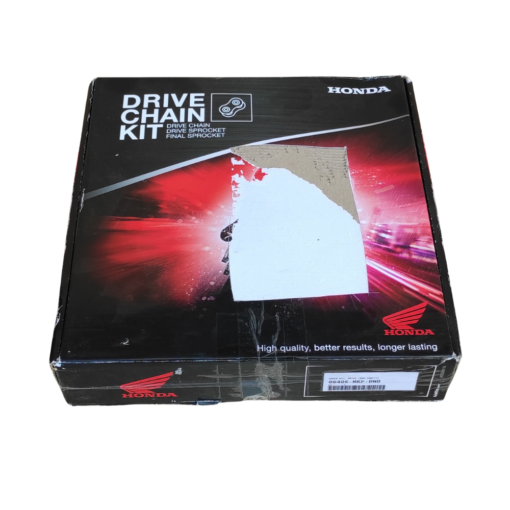 Kit chaîne de transmission Honda 06406-MKP-DN0 pour Honda CB 500 R, vue complète sur fond blanc dans son emballage