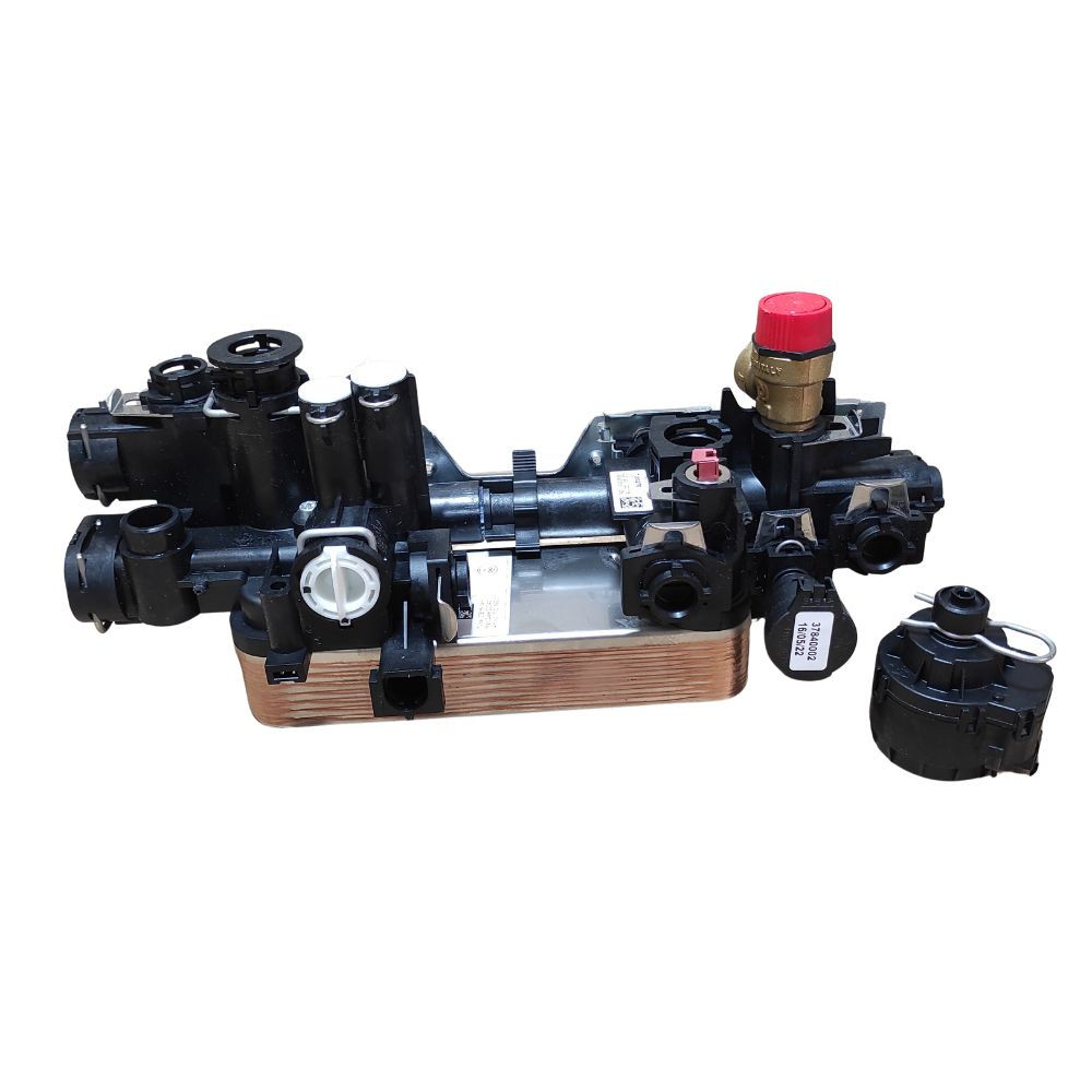 Groupe hydraulique De Dietrich Chappee réf. 710827600 sur fond blanc