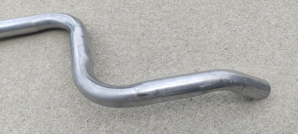 Miniature : Vue détaillée du tuyau d'échappement EEC EPG832