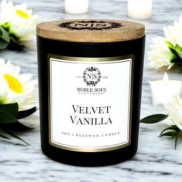 Thumbnail: Velvet Vanilla Candle