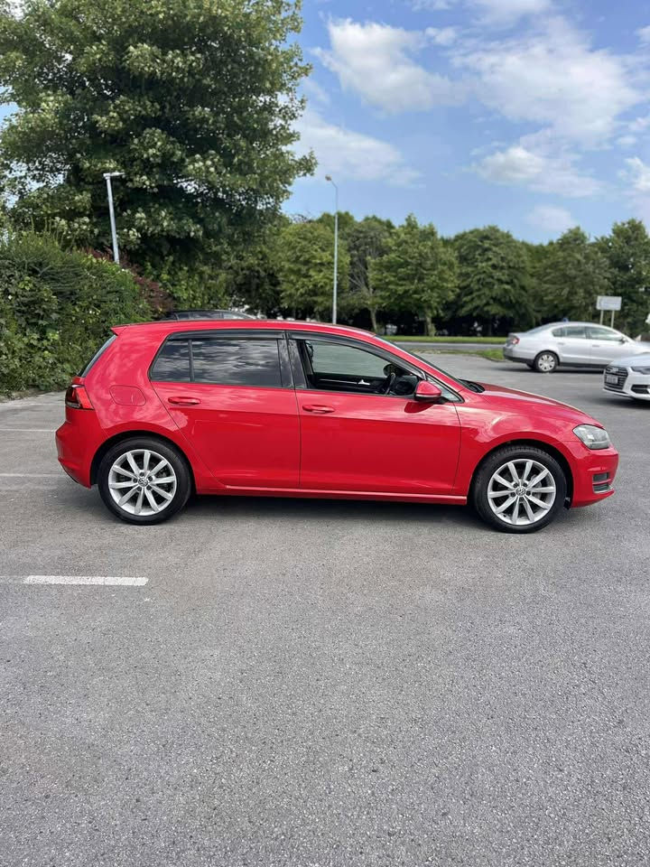 Thumbnail: Volkswagen Golf 2016 1.4TSI 65,000Kms