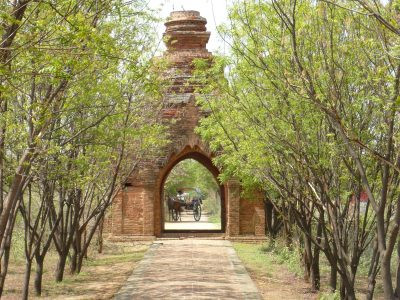 My horse cart and driver waiting for me to finish my walk of this abandoned monastery