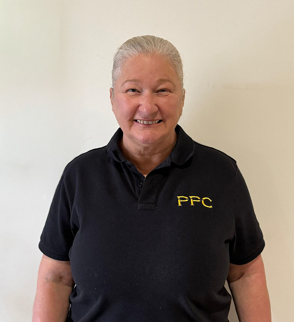 03. Sandra Gonzalez_Controller (2).jpg