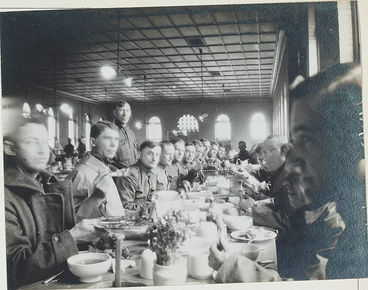 Photo taken of a Thanksgiving dinner at Fort Thomas, Kentucky in 1917.