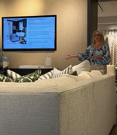 Eryn giving Neuroaesthetics presentation at Kravet in Washington DC