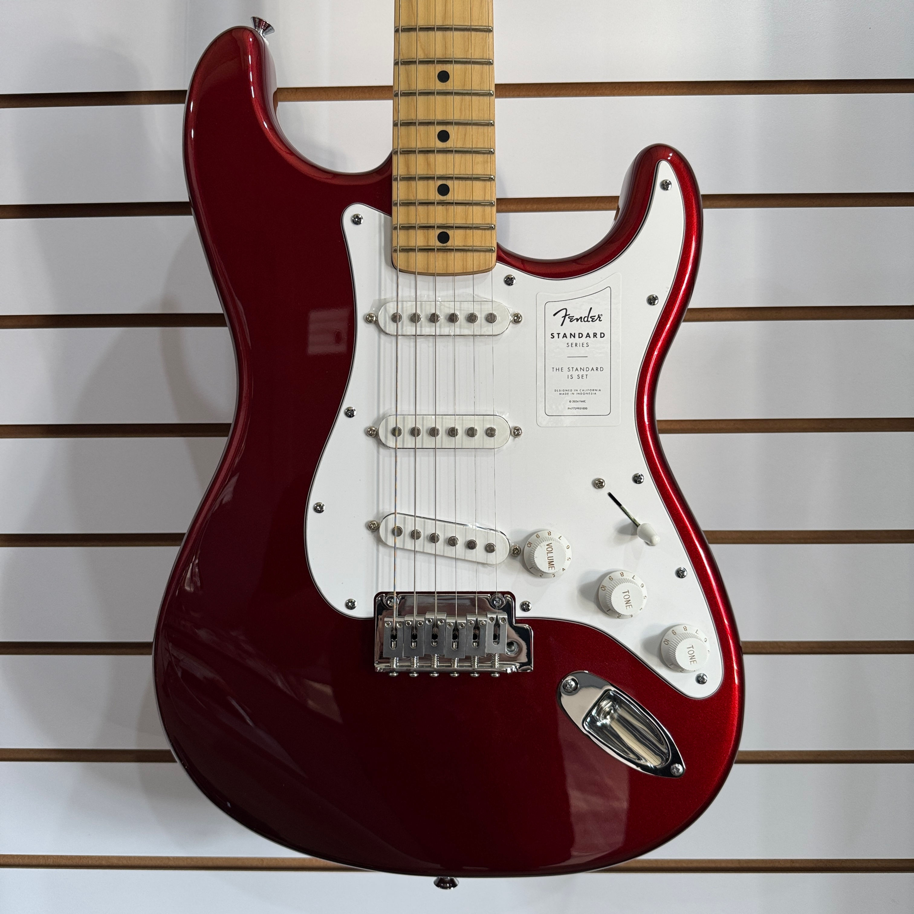 Fender Standard Stratocaster - Candy Cola