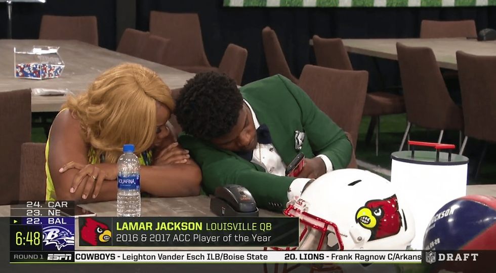 Heisman Winner Lamar Jackson was the last quarterback remaining in the green room at the 2018 NFL draft & he was absolutely devastated.