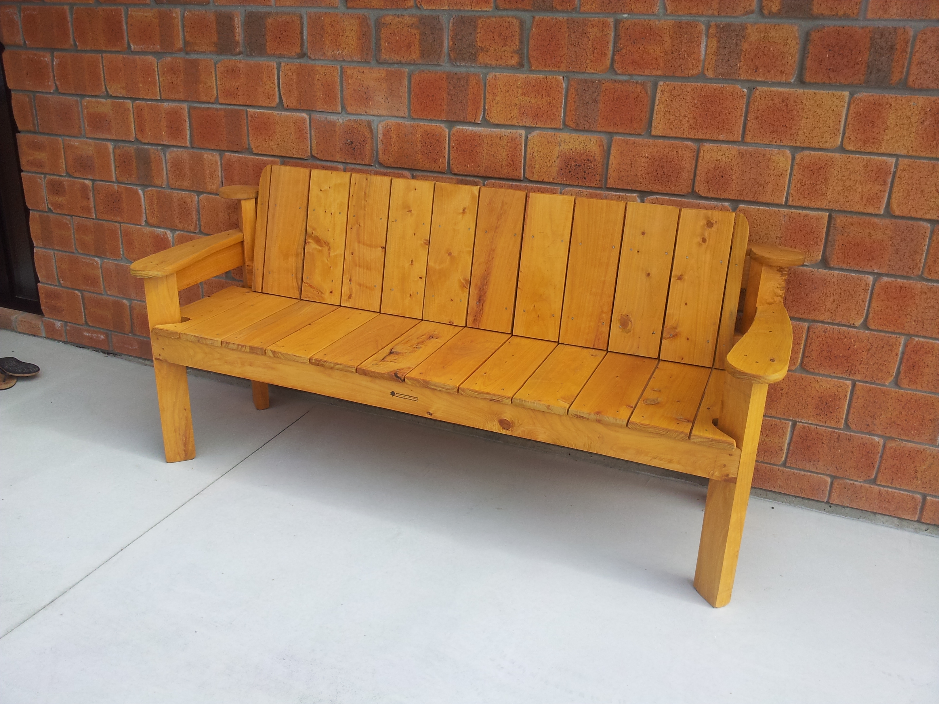 "Laura" - Three Seater