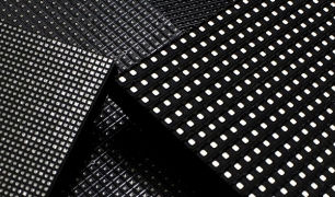 Какие комплектующие используются для сборки светодиодных экранов?
