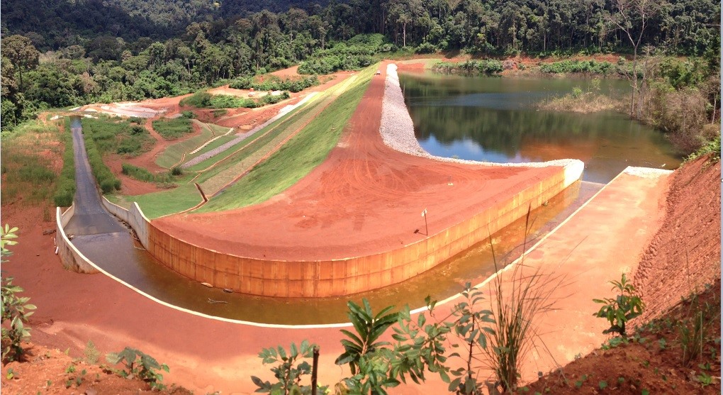 Geotecnia em engenharia ambiental: soluções para aterros, recuperação de áreas degradadas, barragens e controle de erosão