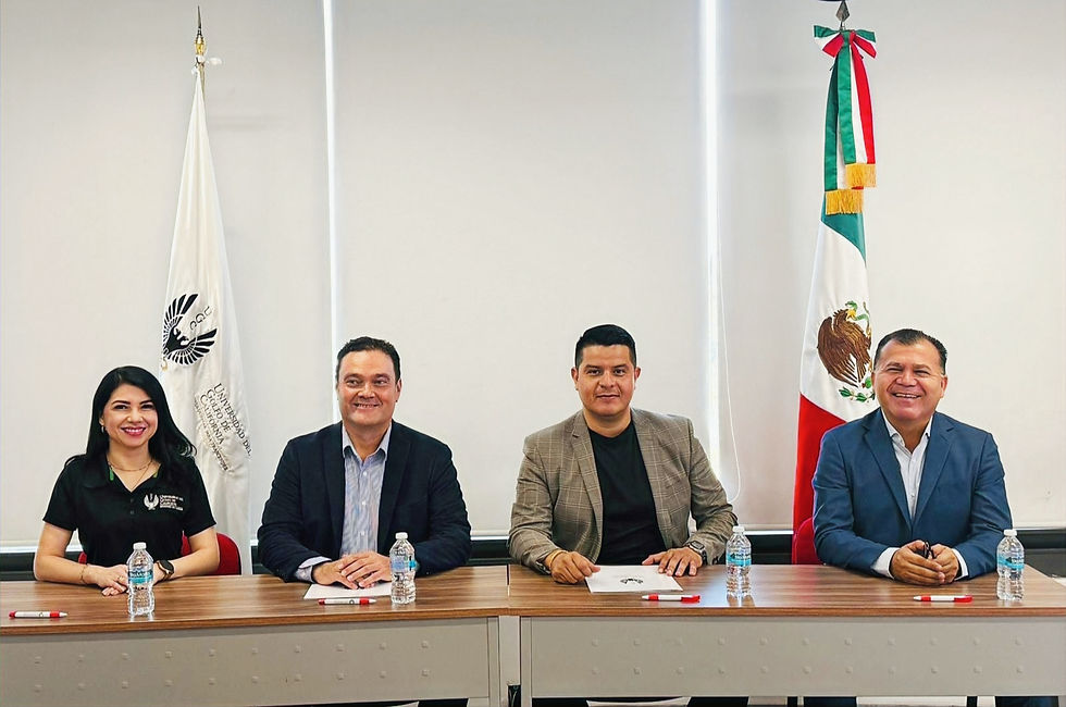En este evento estuvieron presentes el Director general de Siglo XXI, Lic. Arturo Ruiz Lindoro, y por parte de la Universidad del Golfo de California campus Culiacán la Lic. Citlalli López de la Rosa (Coordinadora de control escolar), Lic. Andrés Manuel Angulo Pineda (Director académico) y el Ing. Danilo Hernández Acosta (Director general y de vinculación).
