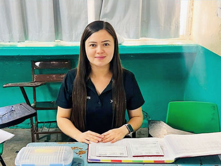 EVELYN OFRECE PREPA ABIERTA EN GUAMÚCHIL CON GRAN ÉXITO