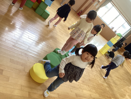 初ホールあそび