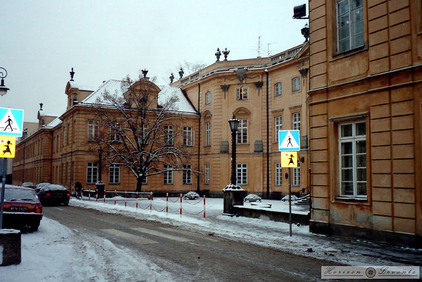 img031.jpg