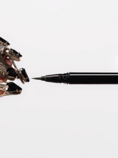 Cette marque de maquillage lyonnaise lance son premier eyeliner rechargeable
